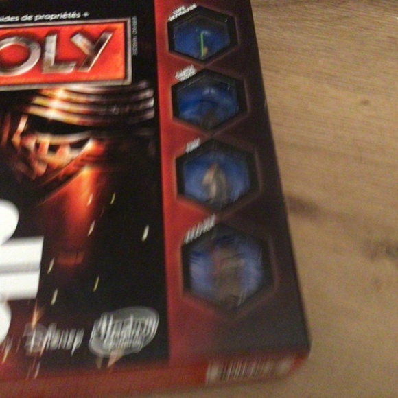Star Wars Monopoly Board Game - Picture 2 of 4